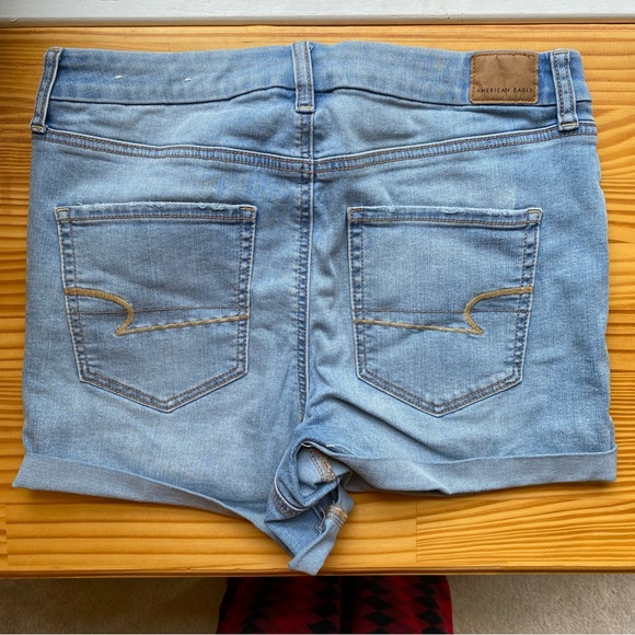 America Eagle High Waisted Blue Jean Shorts Size 12 - Picture 2 of 4